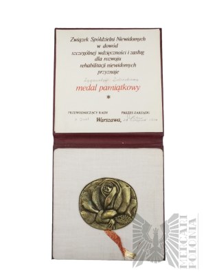 PRL, ok. 1978 r. - Medal Pamiątkowy Związek Spółdzielni Niewidomych - W Uznaniu Zasług Zygmuntowi Zielińskiemu, Dyplom