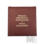 Polská lidová republika, kolem roku 1978. - Pamětní medaile Svazu slepeckých družstev - Za zásluhy Zygmuntu Zielinskému, diplom