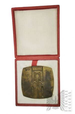 People's Republic of Poland - Brotherhood of Arms Medal, On Guard for Peace and Socialism - Design by Stanislaw Sikora.