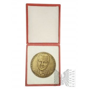PRL, 1983. - Médaille PTAiN Krzysztof Dąbrowski 1931-1979, Mérite pour les musées et l'archéologie - Conception Edward Gorol