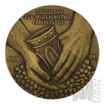 PRL, 1983. - Médaille Krzysztof Dąbrowski pour services rendus aux musées et à l'archéologie - Conception Edward Gorol
