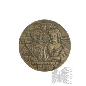 PRL, 1979 r. - Medal 750 lat Ziemi Gniewskiej 1229-1979 / Jan III Sobieski i Maria Kazimiera Sobieska Starostowie Gniewscy 1667-1699 - Projekt Wiktor Tołkin