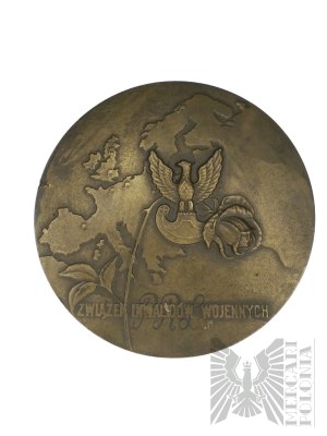 Medaila Združenia vojnových veteránov - dizajn Andrzej a Roussana Nowakowski