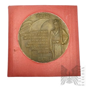 République populaire de Pologne, 1983 - Médaille de la Monnaie de Varsovie, 40e anniversaire de l'Armée populaire polonaise 12 X 1943 - 12 X 1983 - Création de Stanisław Lisowski.