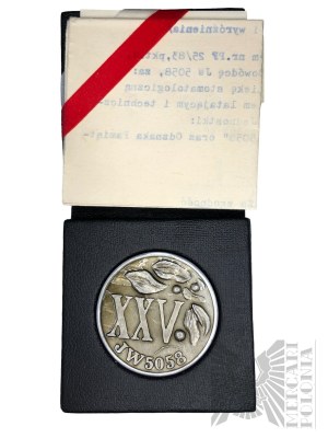 PRL, 1983 r. (?) - Medal Pamiątkowy XXV-Lecia Jednostki Wojskowej JW 5058 (61. Lotniczy Pułk Szkolno-Bojowy), Z Potwierdzeniem Nadania