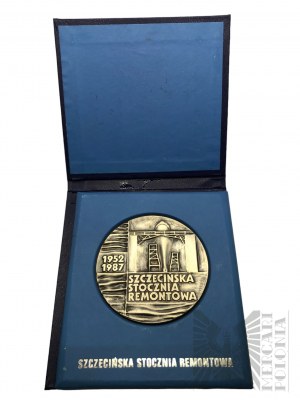 PRL, 1988 r. - Mennica Warszawska, Medal 35 Lat Szczecińska Stocznia Remontowa” SSR “Gryfia