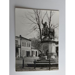 POSTKARTE PRL TARNOBRZEG BARTOSZ GŁOWACKI DENKMAL