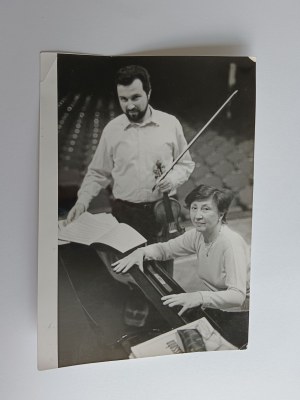 PHOTO PIANISTE BELLA DAWIDOWICZ, VIOLONISTE DIMITR SITKOVETSKY, PIANO, VIOLON, 1989