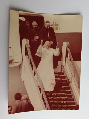 PHOTO DU PAPE JAN PAWEŁ II, VISITE PAPALE EN POLOGNE, PÈLERINAGE DU SAINT PÈRE EN POLOGNE, AVION