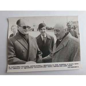 PHOTO PRL WOJCIECH JARUZELSKI SECRÉTAIRE DE LA RÉPUBLIQUE TCHÈQUE ET JANOS KADAR