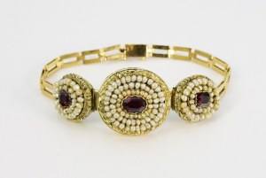 Bracelet with rubies