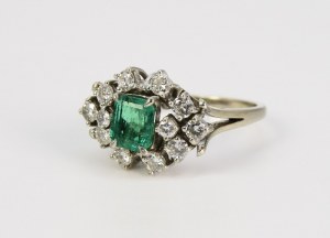 Prsten se smaragdem