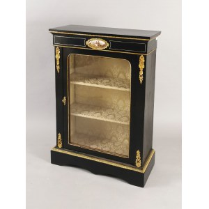 Neo-Baroque style cabinet