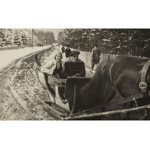 Artiste inconnu (19e/20e siècle) (Zwolinski ?), Nena Stachurska et Witkacy dans un traîneau sur le chemin du ski.