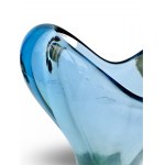 Vase en verre à pétales. Conçu par Emanuel Baranek. Verrerie de Skrdlovice. 1959, Tchécoslovaquie.