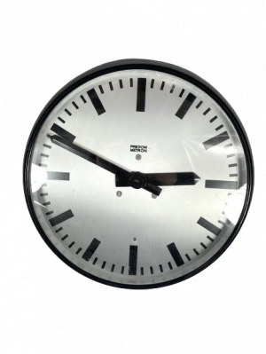 Predom Metron wall clock, secondary mechanism, type Z 857/4/24, 1970s, Poland.