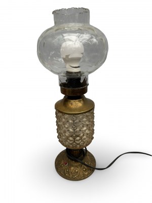 Stolní lampa s mosazným a křišťálovým jádrem. Polovina 20. století. Evropa.