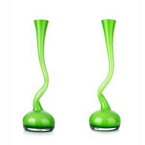 Makora Ornamental Glassworks, dvojica váz, 90. roky 20. storočia.