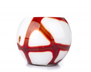 Makora Ornamental Glassworks, váza, začiatok 21. storočia.