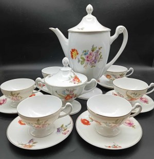 Cmielów Empire porcelain tea service