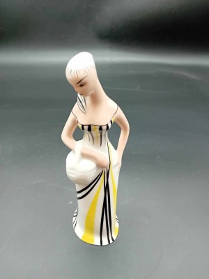 Figurka porcelanowa Grzybiarka Ćmielów