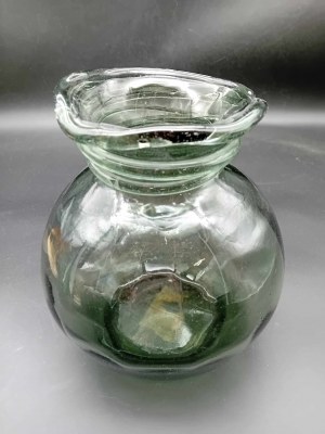 Glass vase Lysa Góra Wieslaw Sawczuk communist Poland