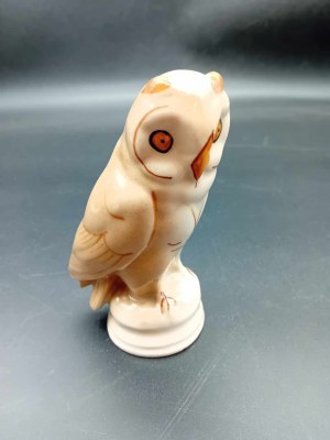 Figurine en porcelaine Sowa Chodzież