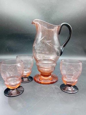 Hortensia Beverage Set Year 1936