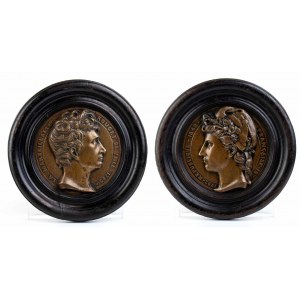 Coppia di due bassorilievi in bronzo
