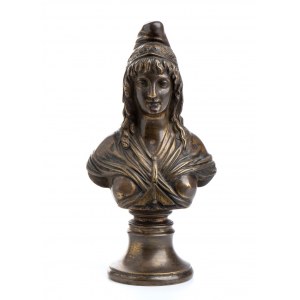 bust of Marianna in bronze