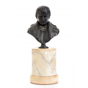 Antimony bustier of Napoleon I with bare head on a marble base