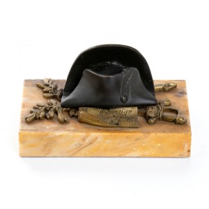 inkwell in the shape of a trophy of arms and Napoleon's hat, yellow marble base