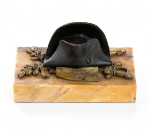 inkwell in the shape of a trophy of arms and Napoleon's hat, yellow marble base