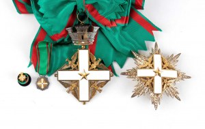 Italia, Repubblica, insegna di Gran croce dell'Ordine al merito