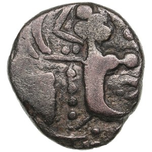 Kidarité a jejich nástupci (Džammú a Kašmír), znehodnotili AV dinár (nebo statér). Kolem 5. století n. l. nebo později - Srí Pr