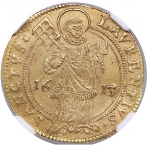 Německo (Norimberk) Goldgulden 1613 - NGC UNC DETAILY
