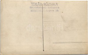 1924 Keszthely, Sárguló gazdászok búcsúja, feldíszített ökörszekerek. Tímár Rózsika fényképészeti műterme, photo (fl...