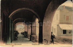 1912 Beszterce, Bistritz, Bistrita; Kornmarkt / Búzaszer / market, pohled z ulice (EB)