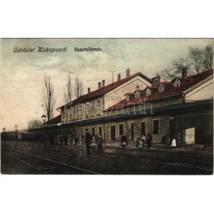 1910 Kiskapus, Kis-Kapus, Kleinkopisch, Copsa Mica; Vasútállomás / Gara / Bahnhof (r)