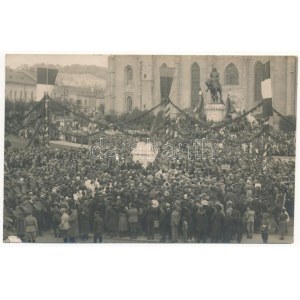 1921 Kolozsvár, Cluj ; Anyafarkas-szobor avatási ünnepsége / Statuia Lupa Capitolina ...