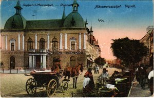1925 Máramarossziget, Sighetu Marmatiei; Vigadó, Dreher sörcsarnok, piac. Weisz Elemér kiadása / Redoute / restaurant...