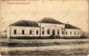 Nagybacon, Nagy-Baczon, Batanii Mari; Községháza / town hall (lyukak / pinholes)