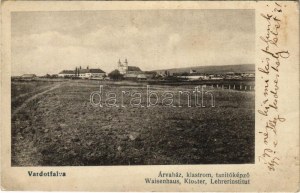 1914 Várdotfalva, Vardotfalau (Csíkszereda, Miercurea Ciuc); árvaház, klastrom, tanítóképző / sirotčinec, klášter...