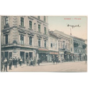 1914 Kassa, Košice; Fő utca, gyógyszertár, Gutfreund Samu üzlete / hlavná ulica, lekáreň, obchody (szakadás / tear...