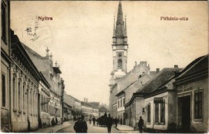 1910 Nyitra, Nitra ; Plébánia utca, Dániel József üzlete. Fürst L. kiadása / vue de la rue, magasin (EK...