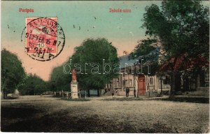 1913 Paripás, Parabuty, Parabutsch, Parabuc, Ratkovo; Iskola utca, szobor. Schröder 490. / street, statue. TCV card (EK...