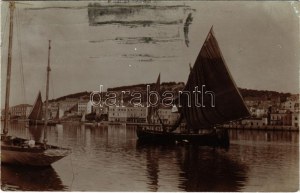 Mali Losinj, Lussinpiccolo; Segelschiffe. Foto