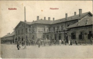 1907 Szabadka, Subotica; Pályaudvar, vasútállomás. Lipsitz kiadása / železniční stanice (Rb)