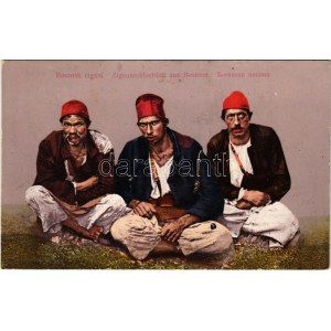 Sarajevo, Bosansk cigani / Zigeunerkleeblau aus Bosnien / Bosnian gypsy men