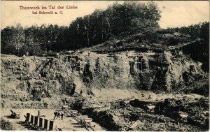 1910 Schwedt, Tonwerk im Tal der Liebe bei Schwedt an der Oder / usine d'argile, carrière, chemin de fer industriel...